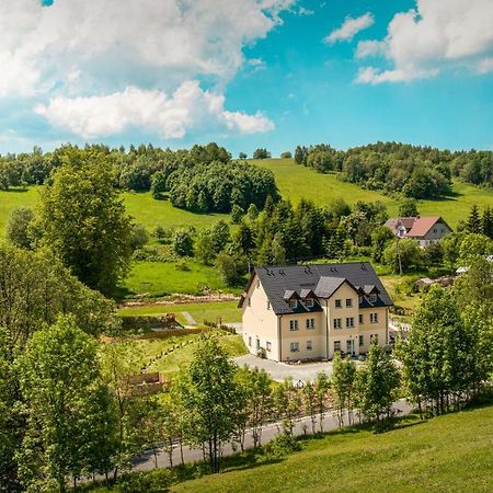 Bed and Breakfast Roza Sudetow à Duszniki Zdrój Extérieur photo